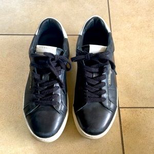 All Saints - Leather sneakers, distressed look. Size 7/38. Great condition!